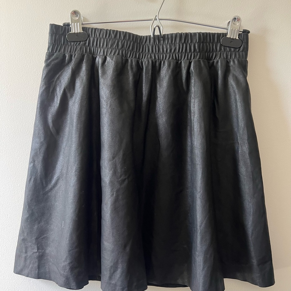 Danier Matte Black Leather Tennis Skirt